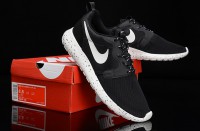 Nike Roshe Run HYP QS 3